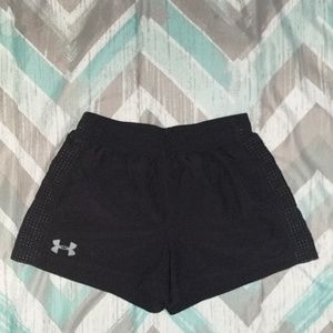 Girls Under Armour shorts